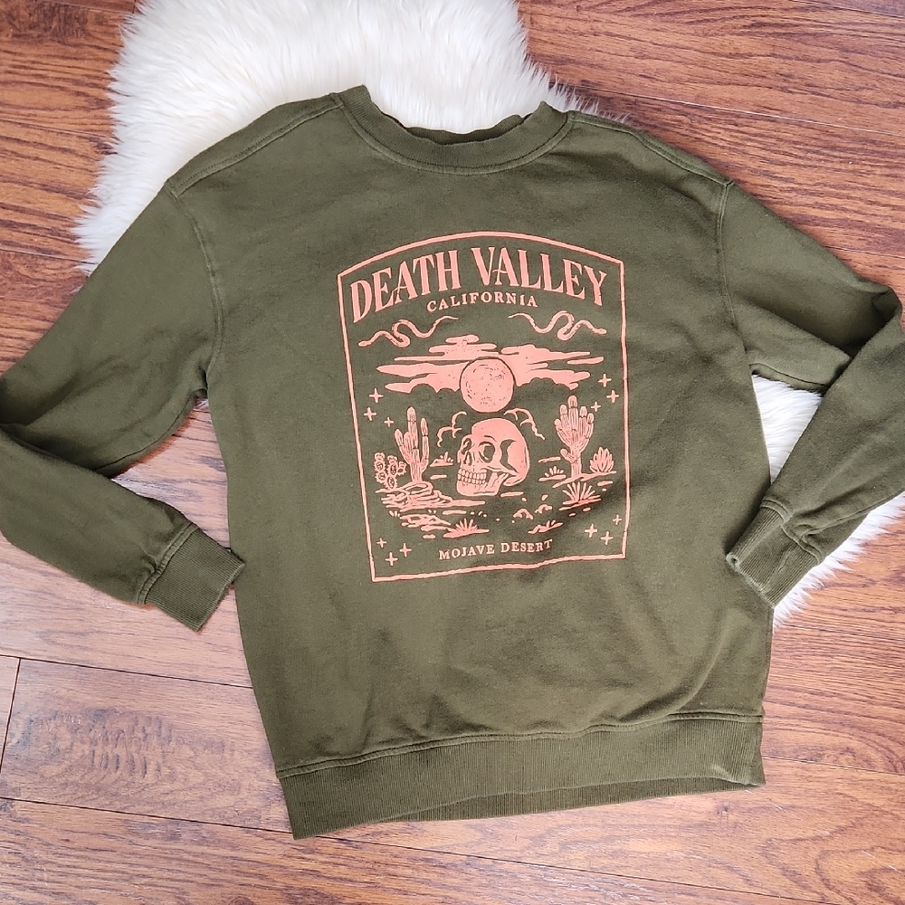 Goodfellow & Co. Olive Green Death Valley Graphic Crewneck Sweatshirt